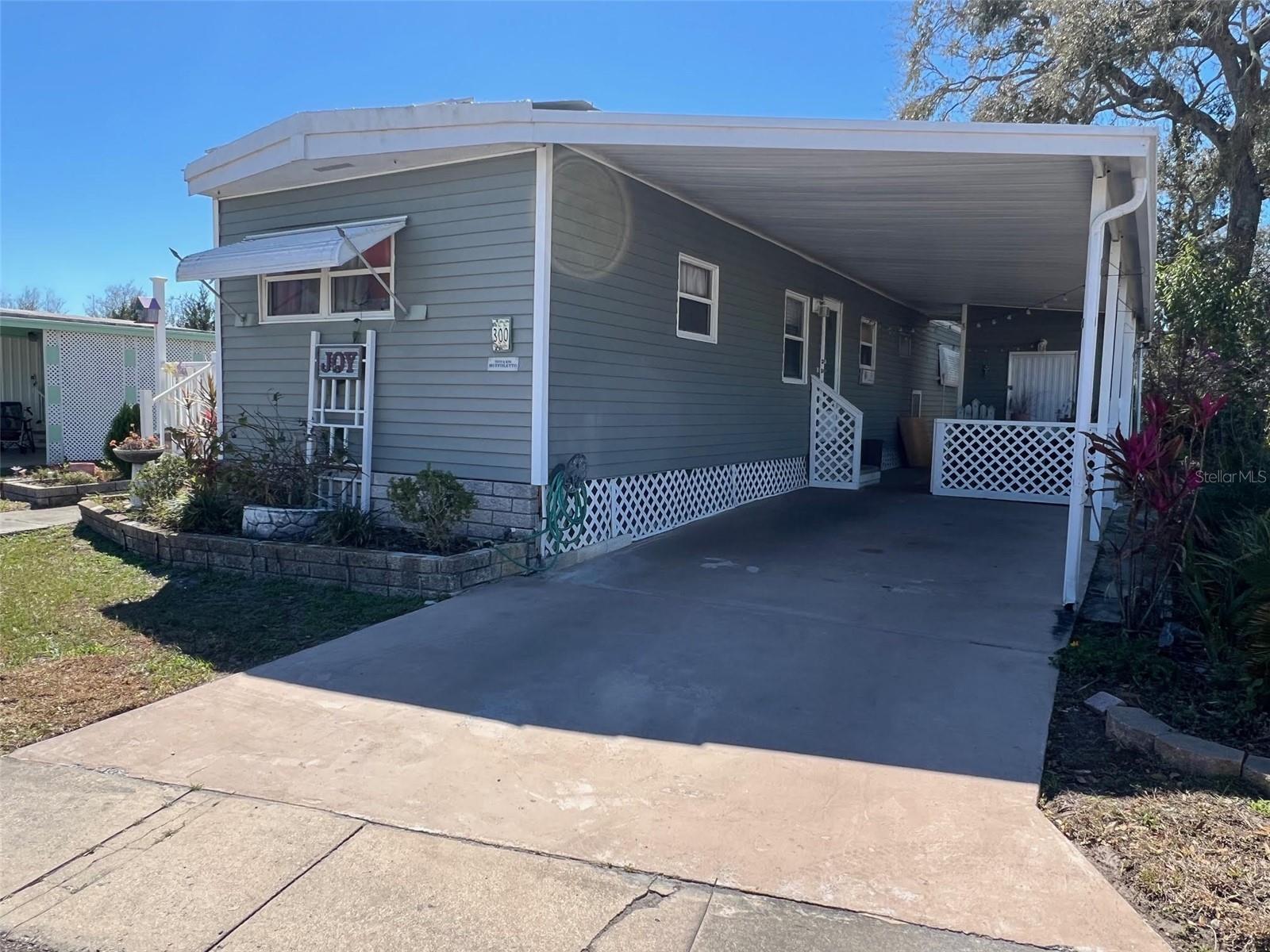 29250 Us Highway 19 N #300, FL