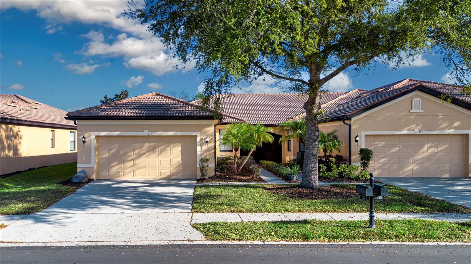 317 Seneca Falls Drive, FL