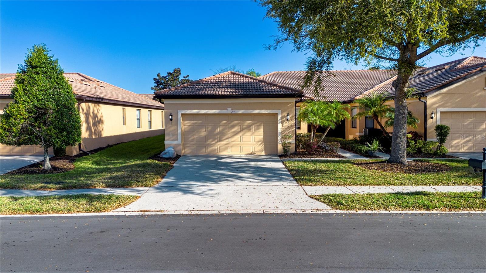 317 Seneca Falls Drive, FL