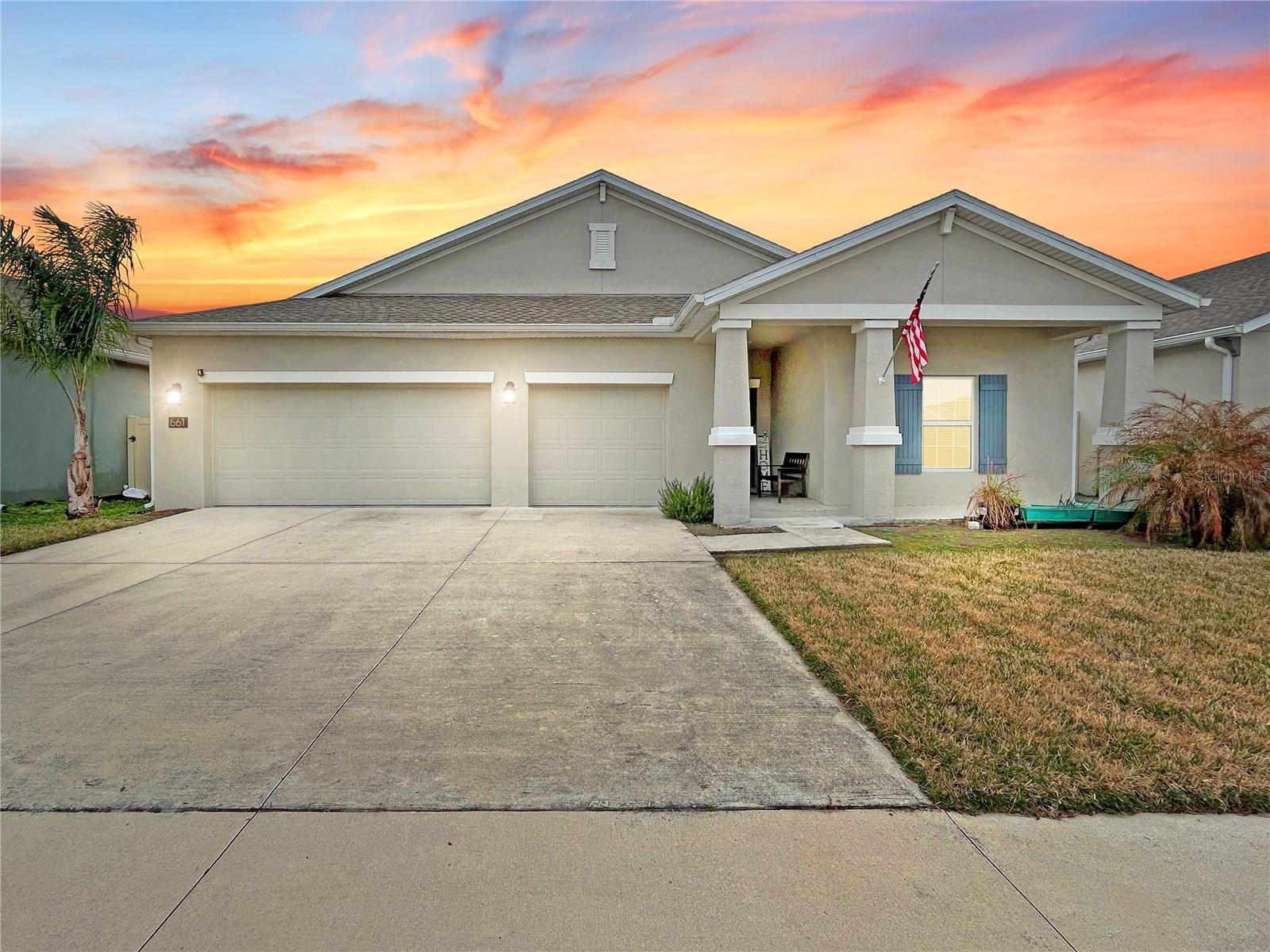 661 Taurus Ln, FL