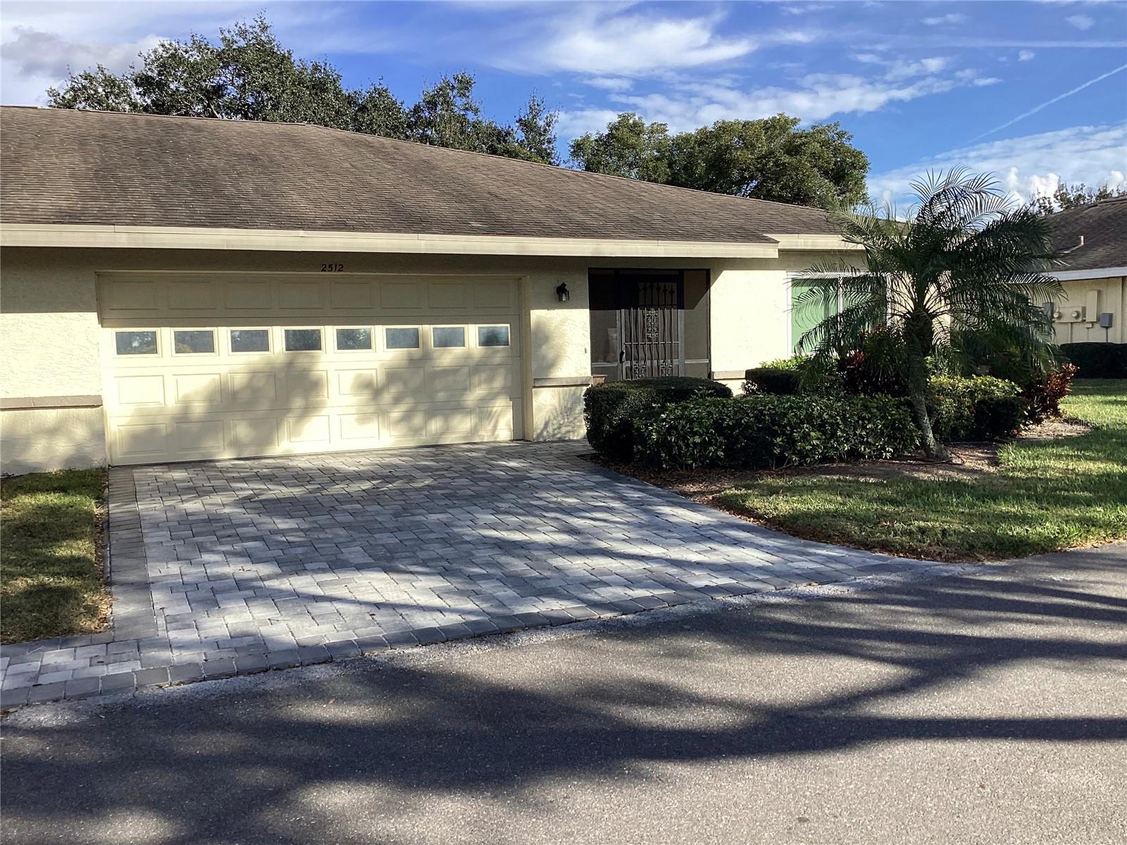 2512 Lancaster Drive, FL
