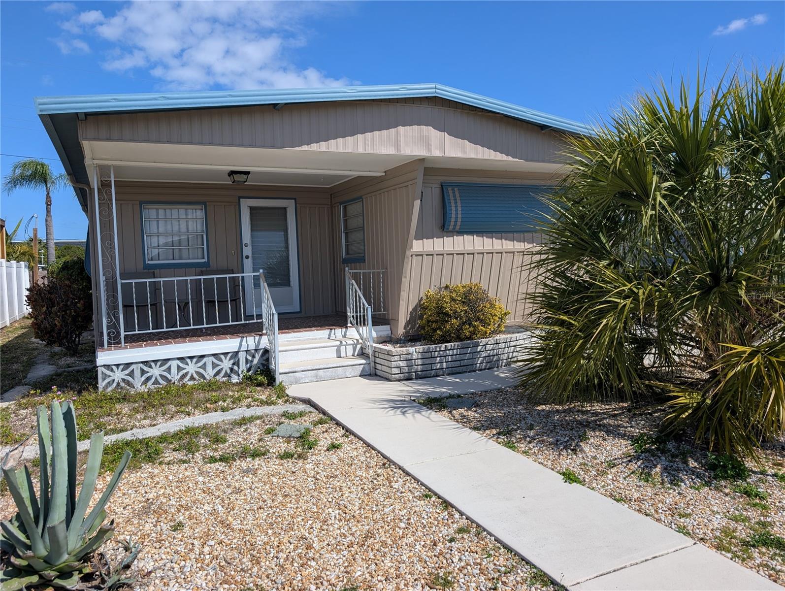 107 48th Avenue Drive, FL