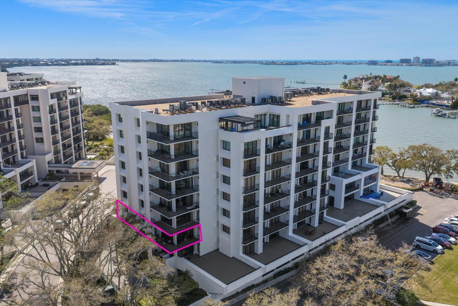 8 Belleview Blvd #203, FL