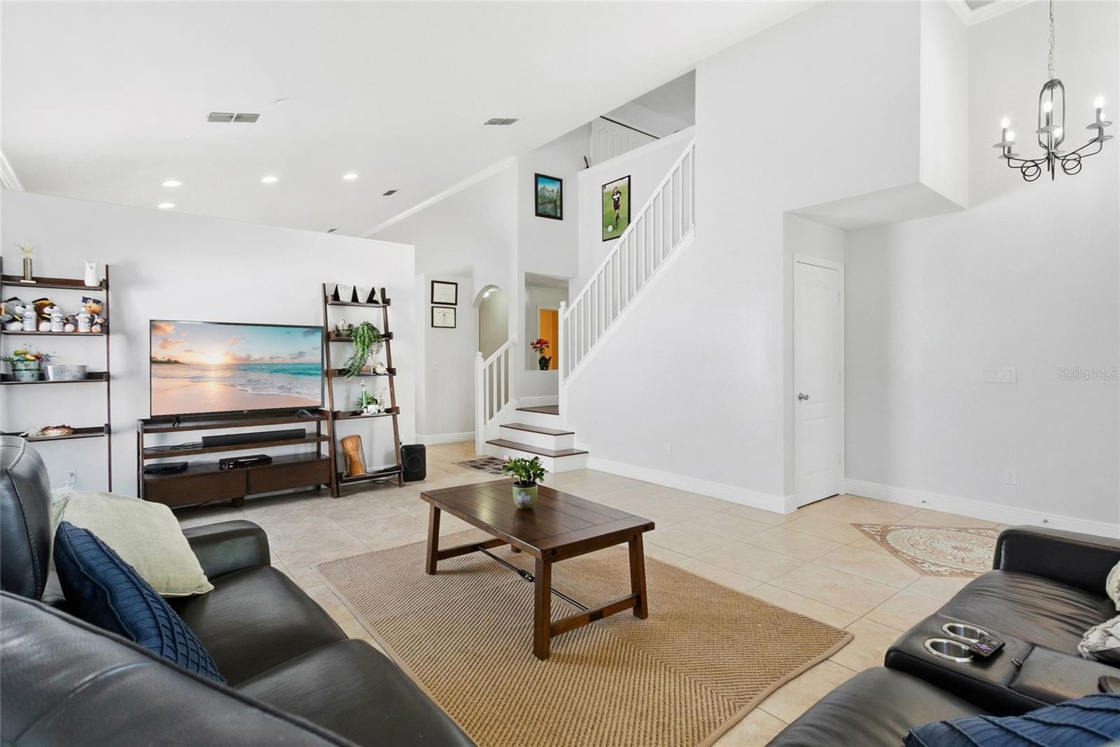 403 Carey Way, FL