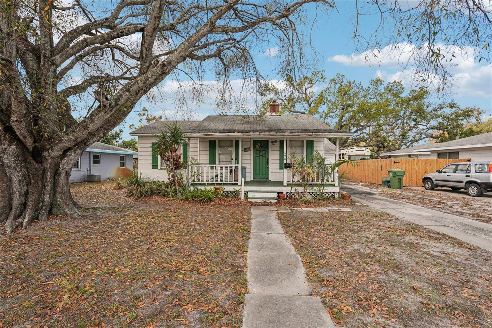 806 33rd Street Court, FL