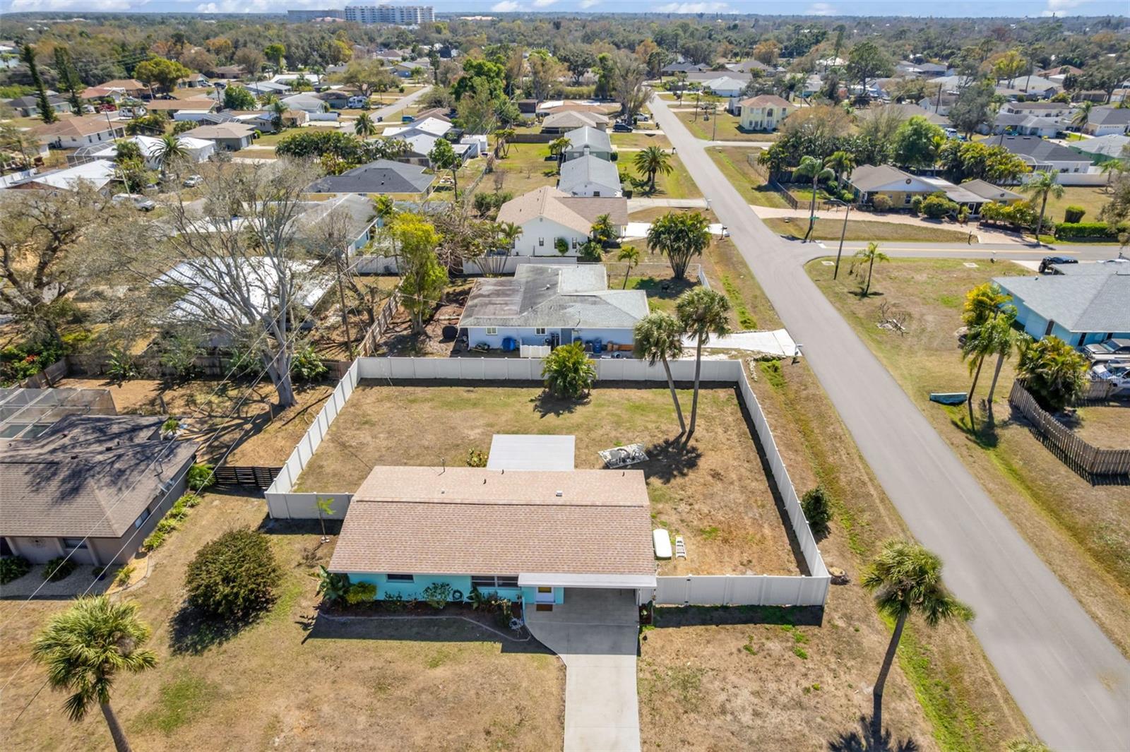 960 Darwin Rd, FL