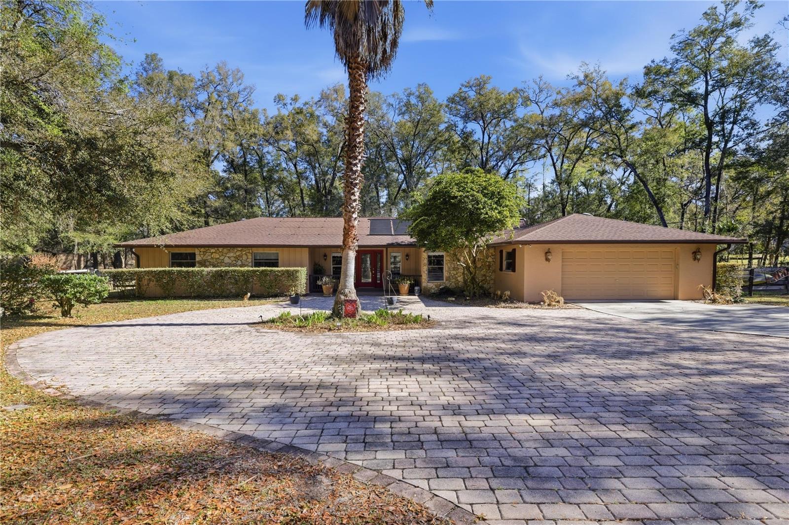 19 Northern Dancer Drive, FL