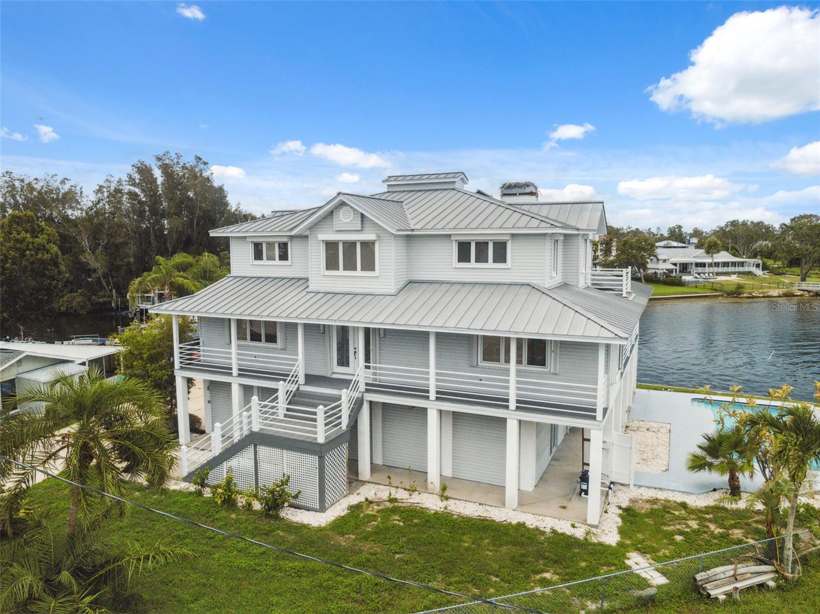1906 Gulfview Drive, FL
