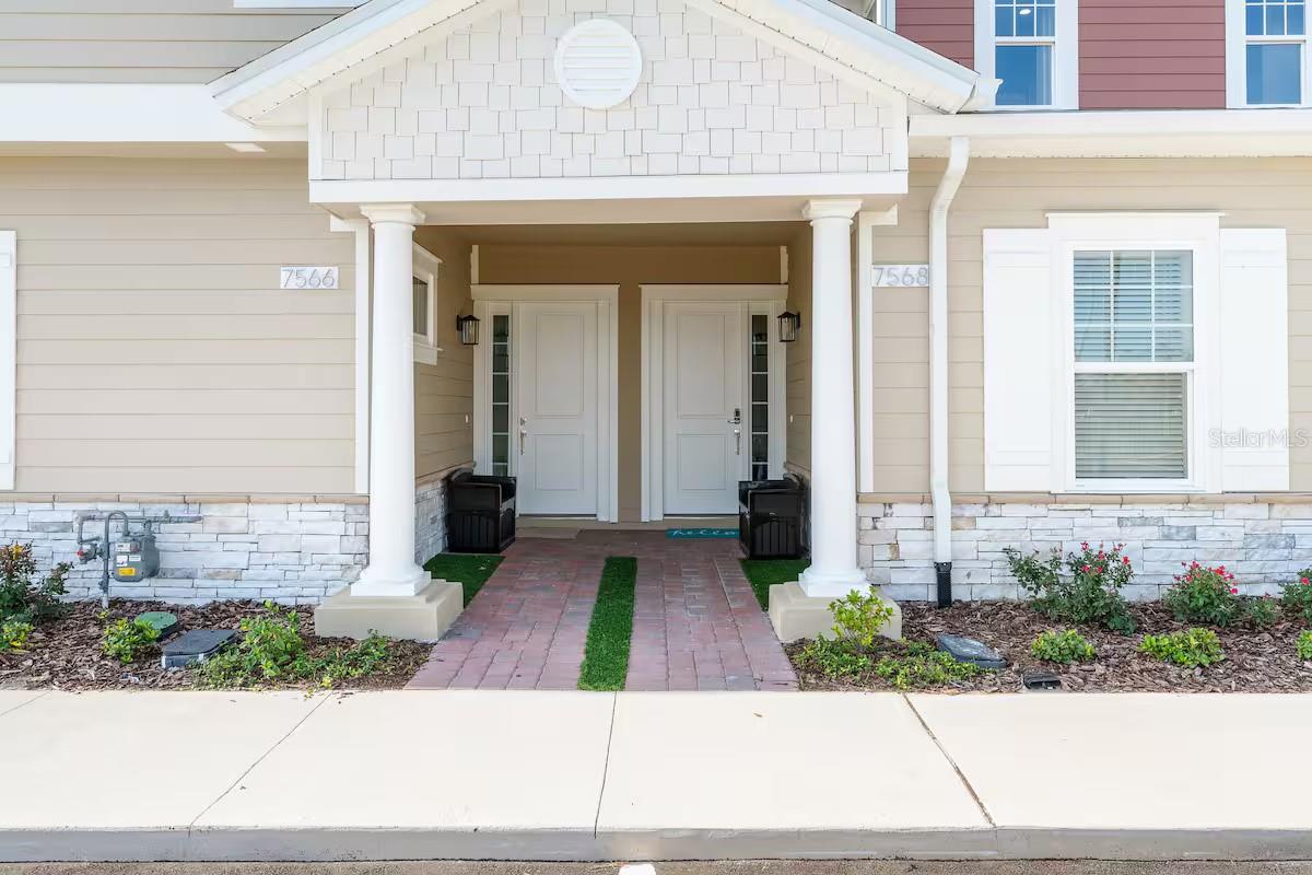 7568 Sunflower Cir, FL