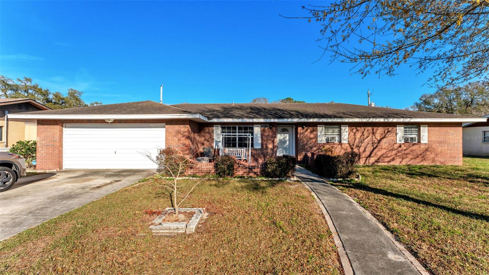 5717 Lake Grove Drive, FL