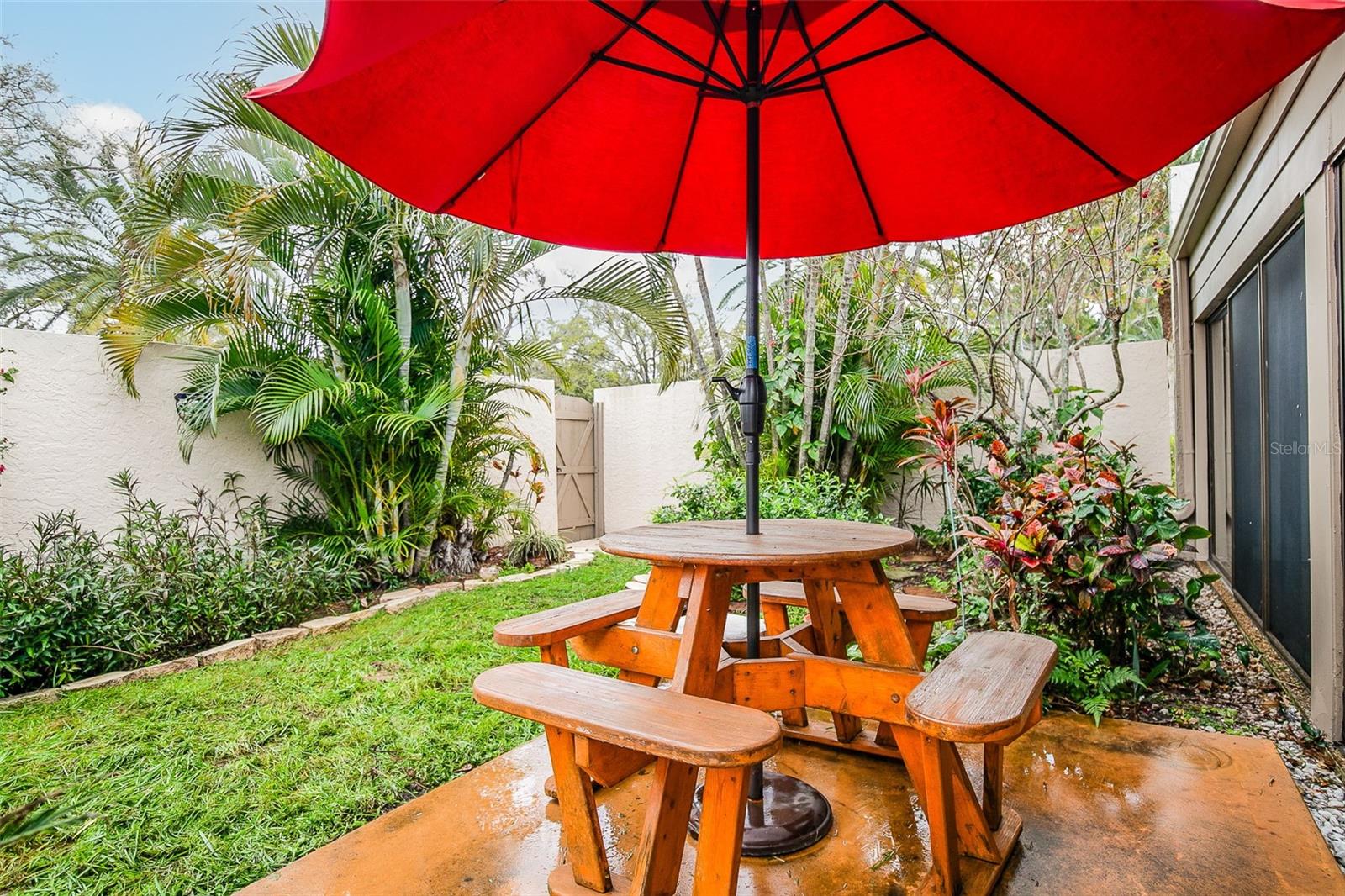 509 Lakeside Drive, FL