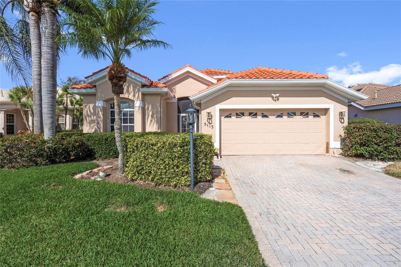 5113 Flagstone Drive, FL