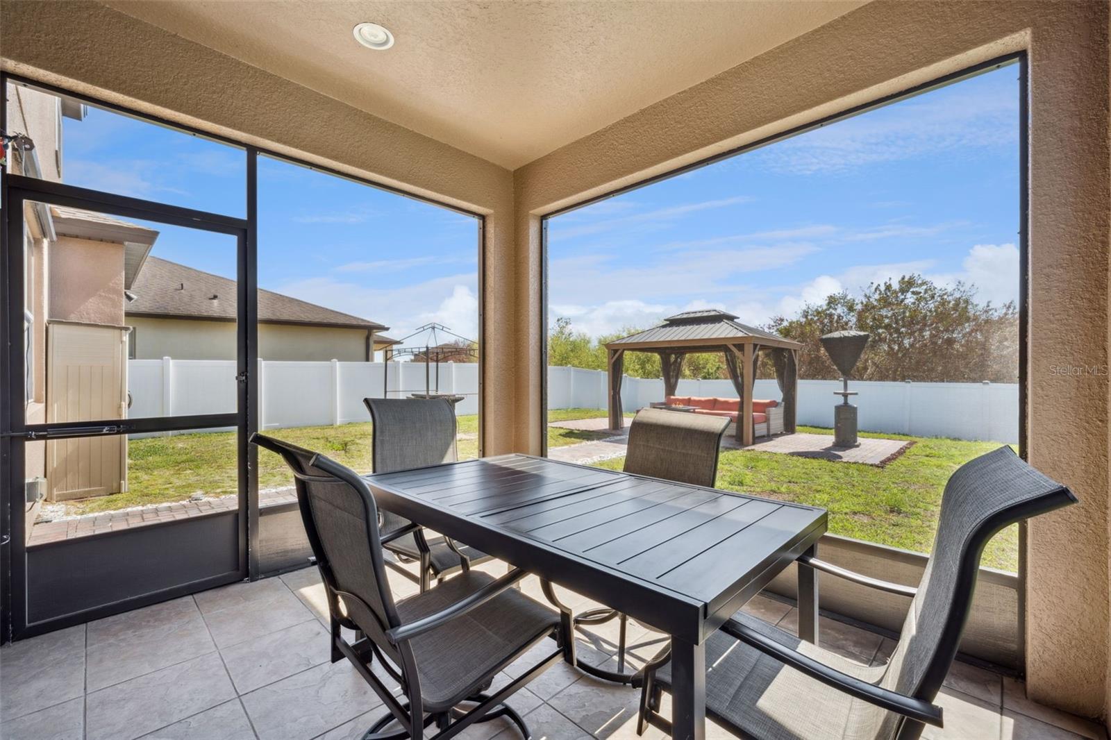 8734 Hinsdale Heights Drive, FL