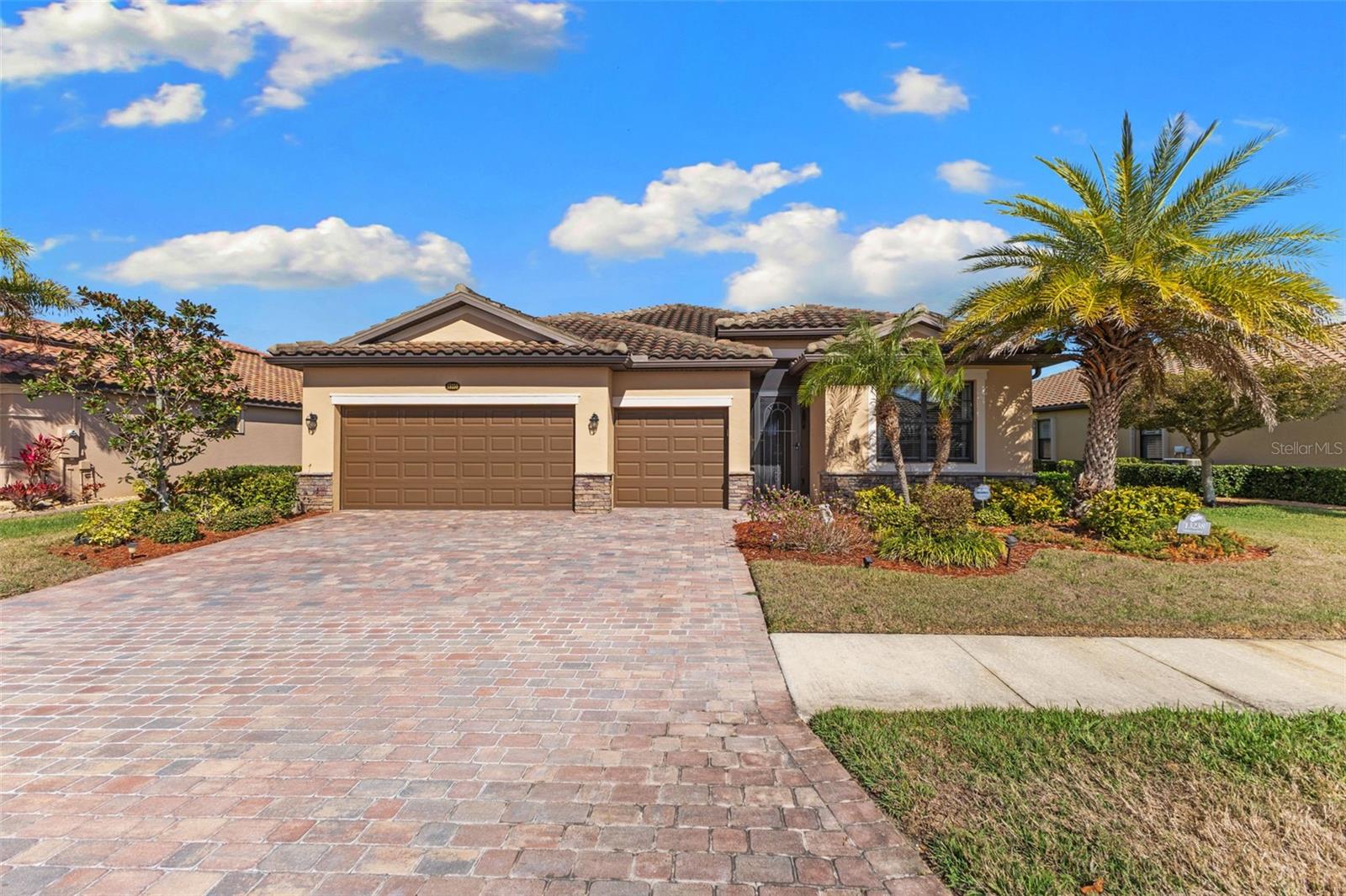 13238 Famiglia Drive, FL
