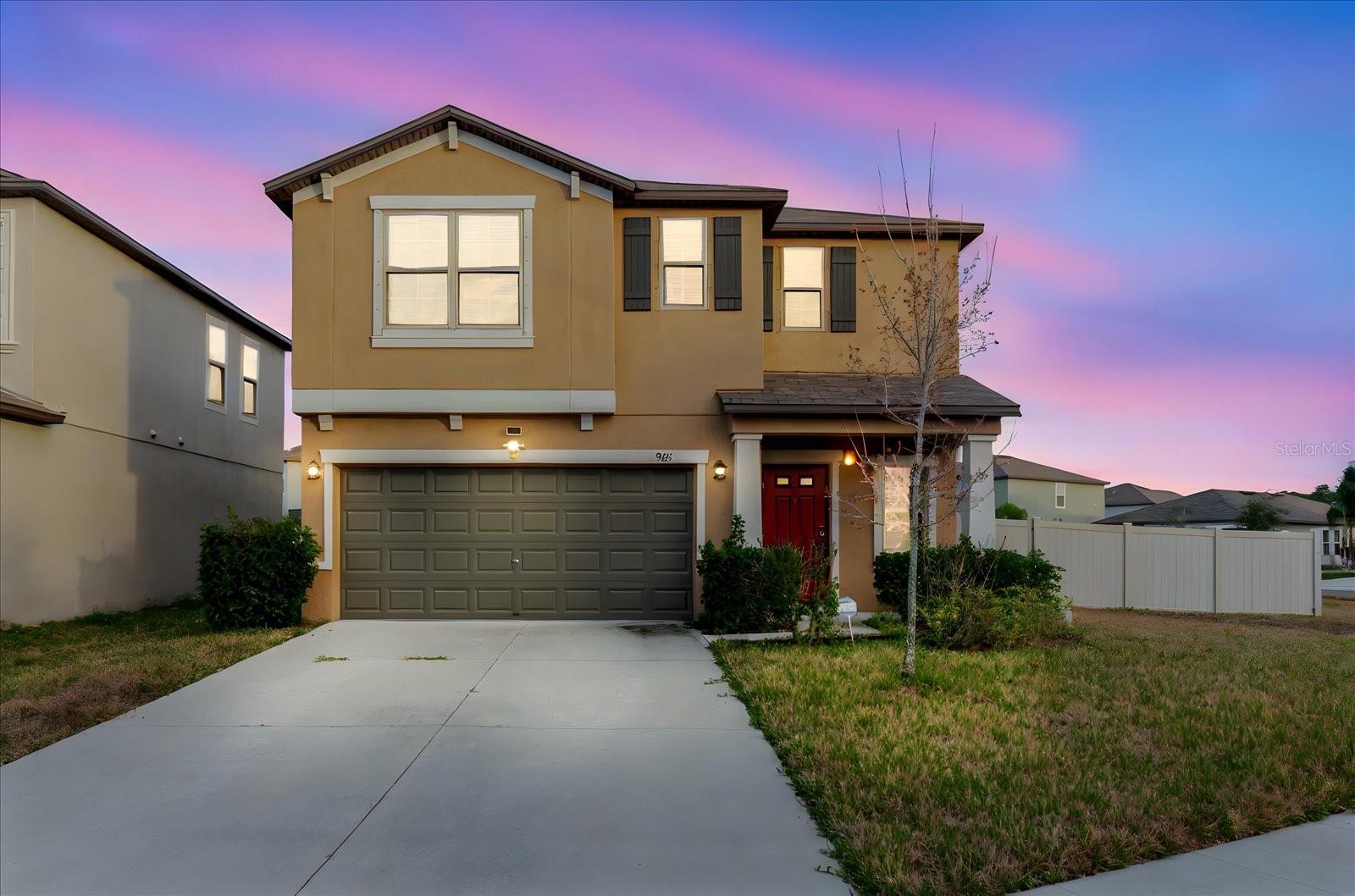 9411 Lemon Drop Loop, FL