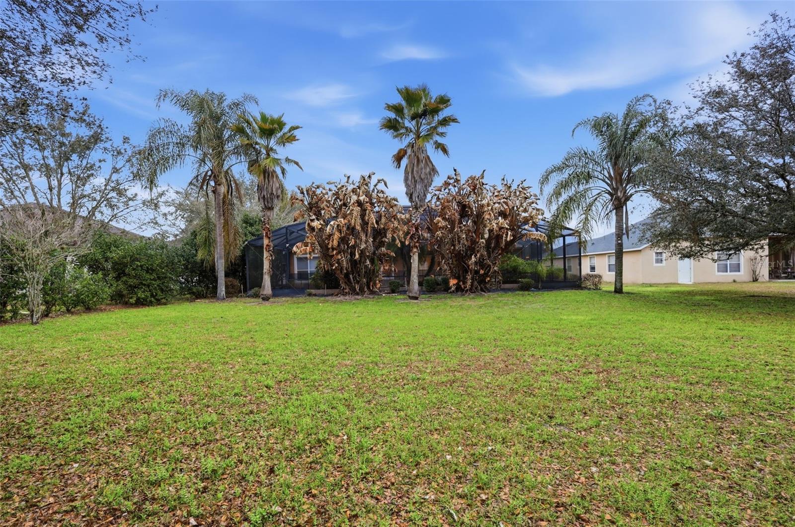 1042 Spinning Wheel Drive, FL