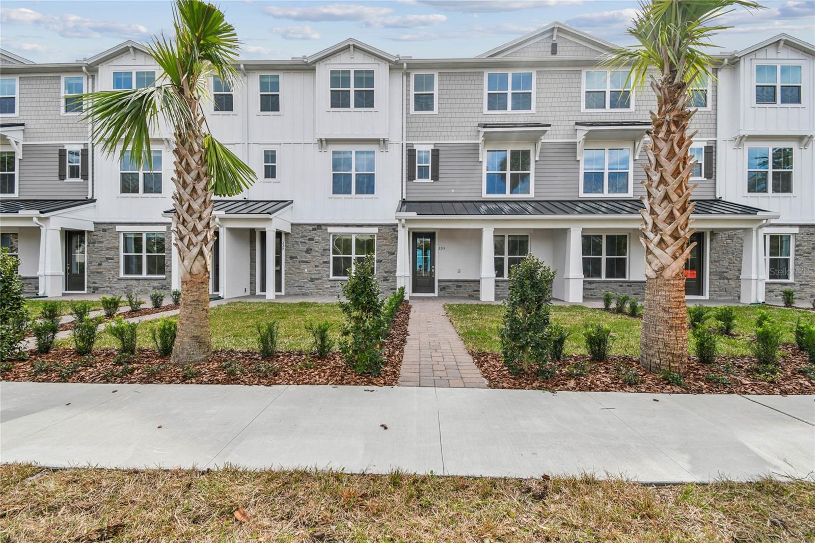 233 Pasquala Way, FL