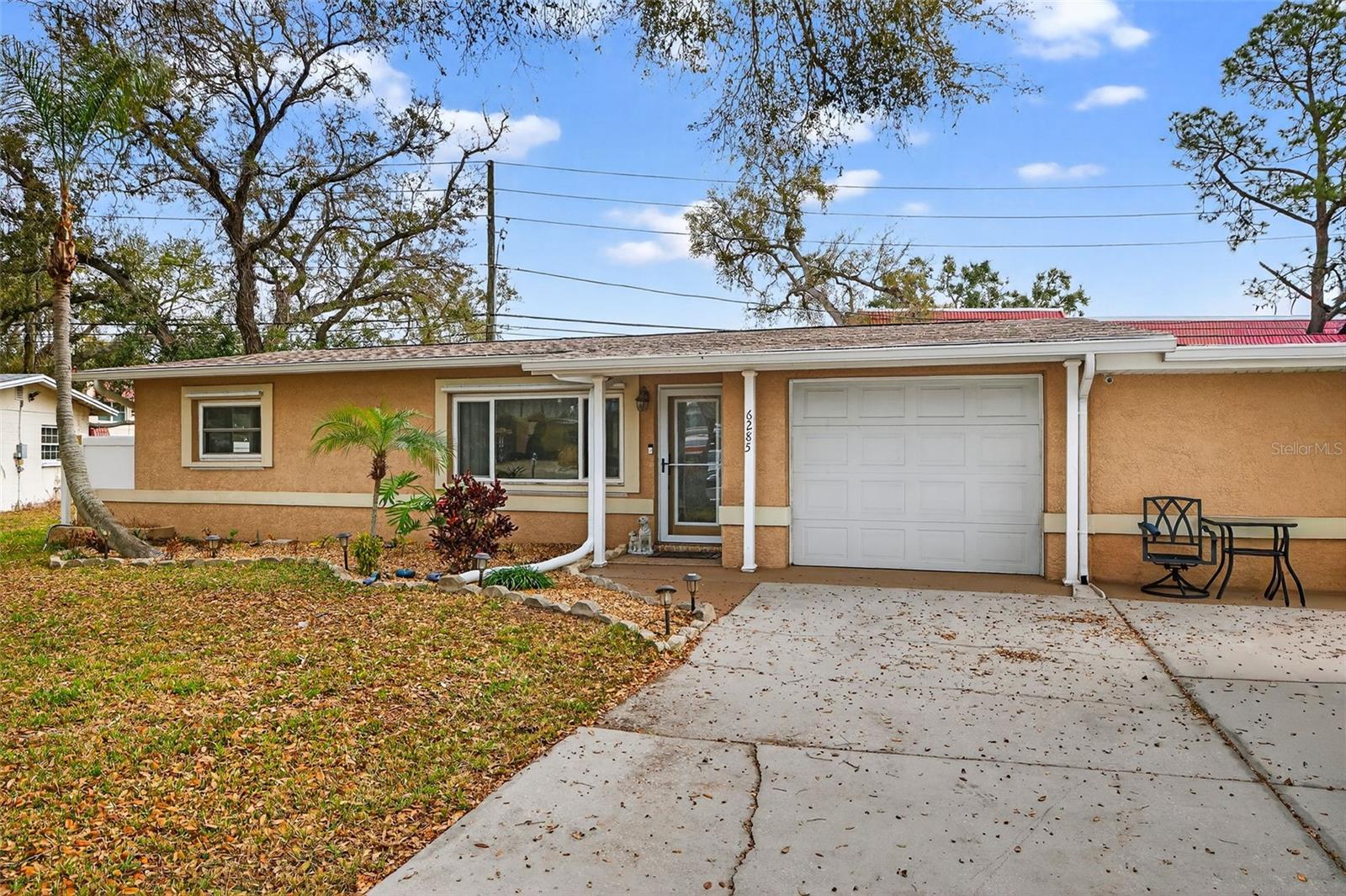 6285 101st Way, FL