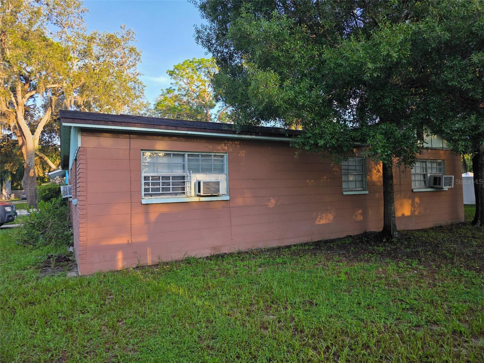 1408 College Park Lane, FL