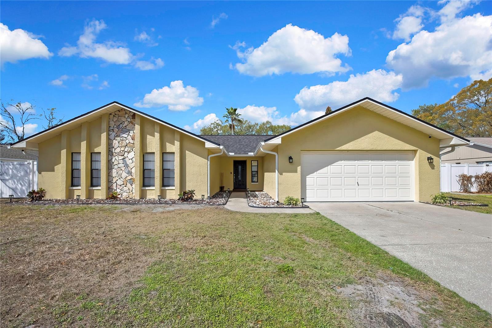 3743 Meridean Pl, FL