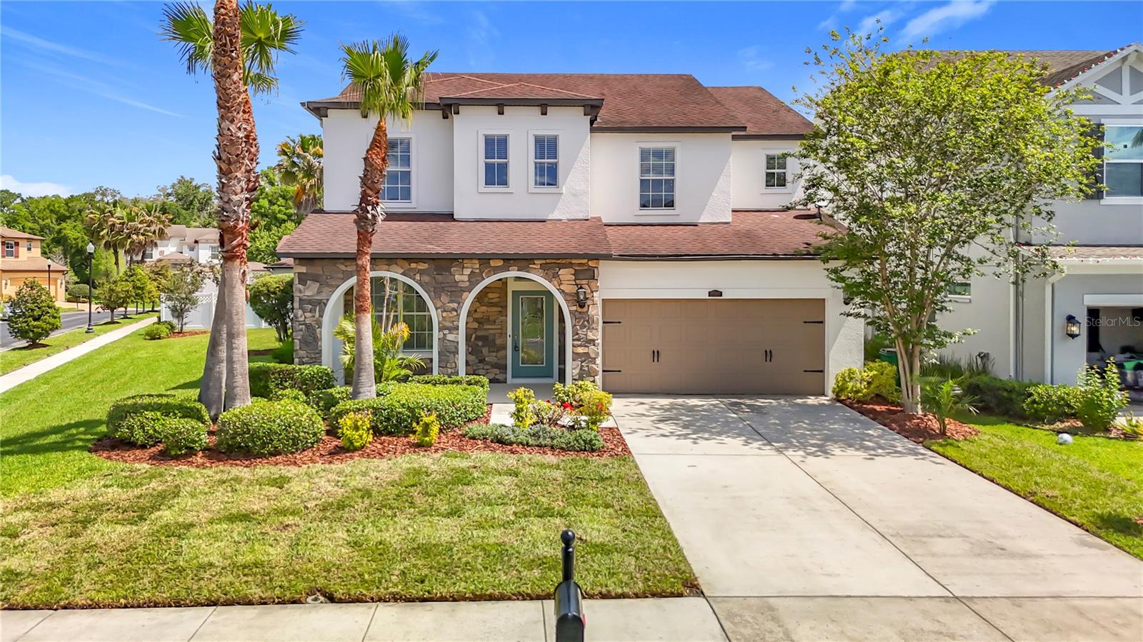 27387 Cayenne Ln, FL