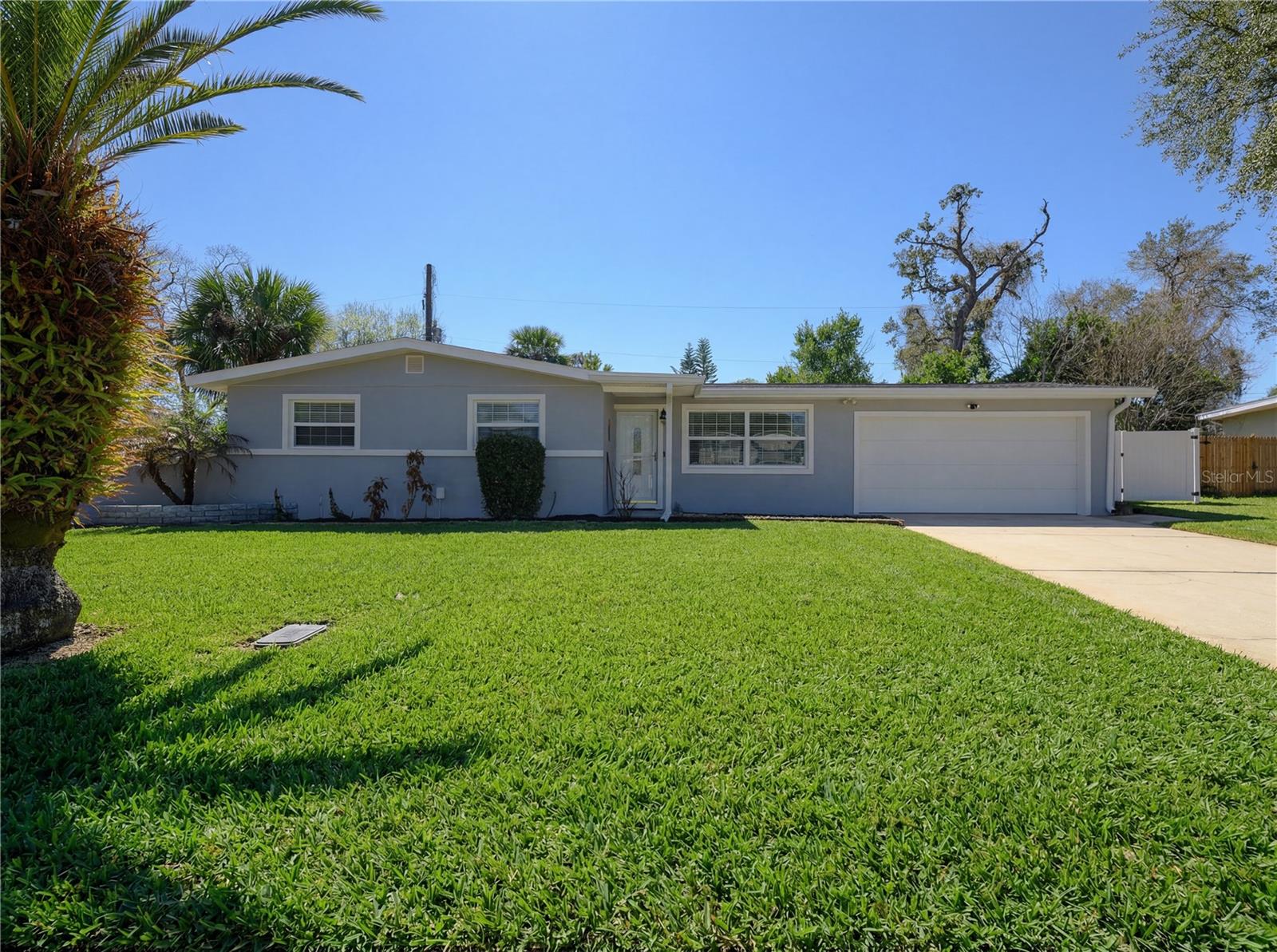 76 Capri Drive, FL