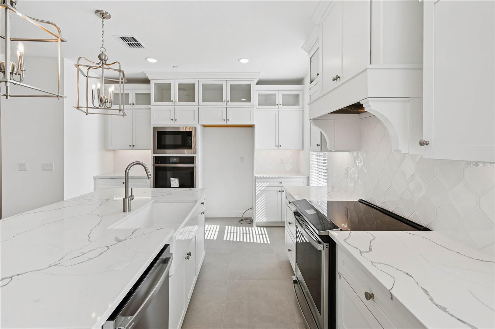 217 Pasquala Way, FL