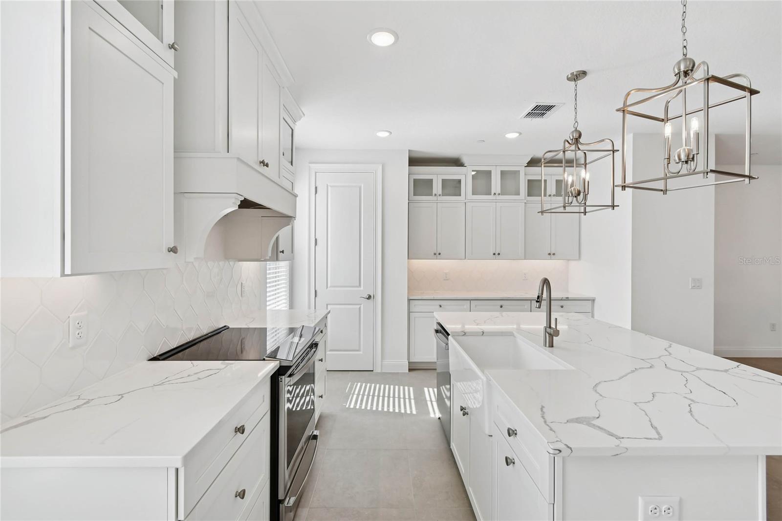 217 Pasquala Way, FL