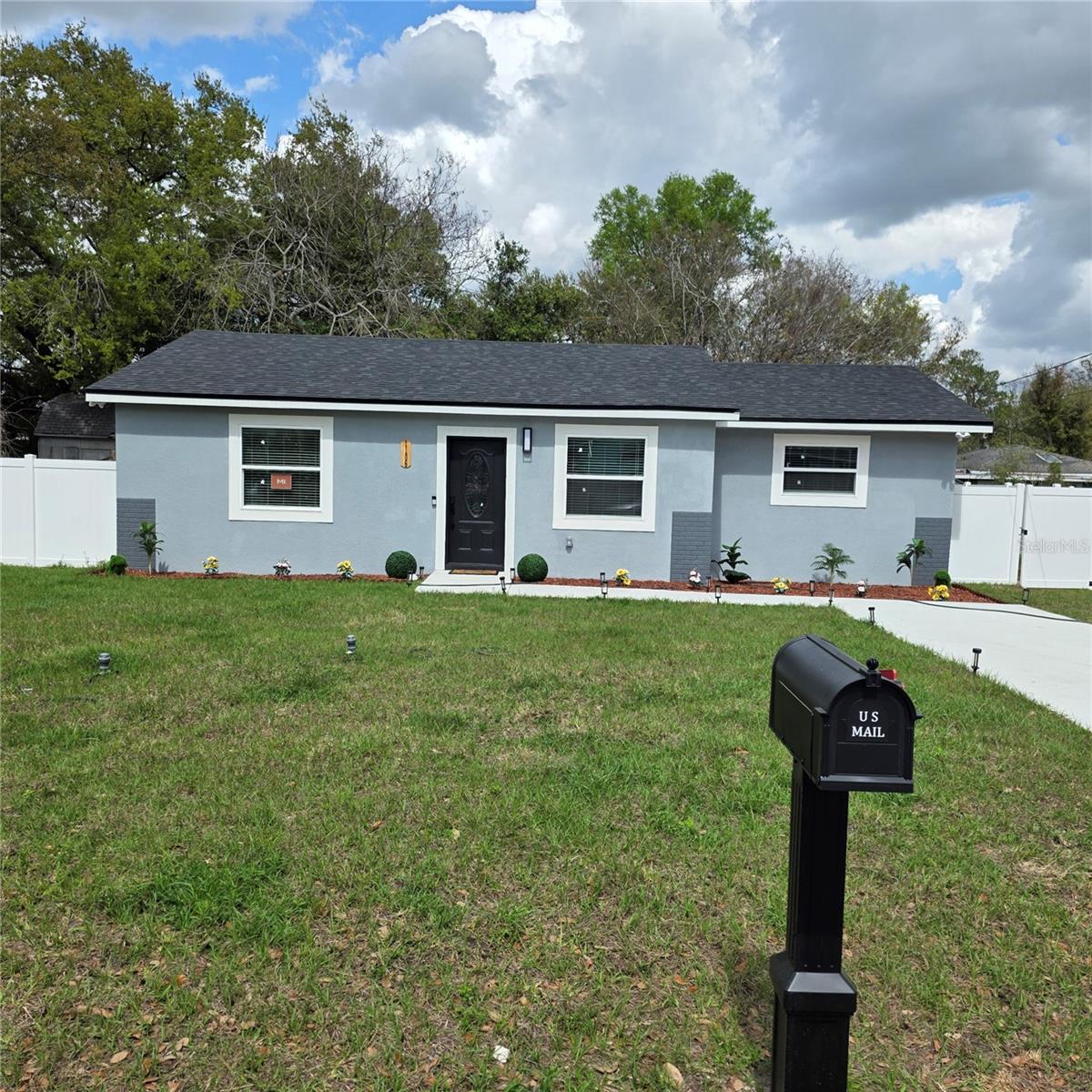 1106 Valencia Road, FL