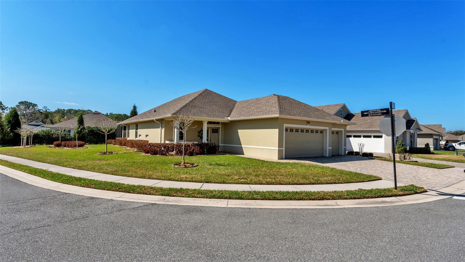 7766 Lake James Blvd, FL