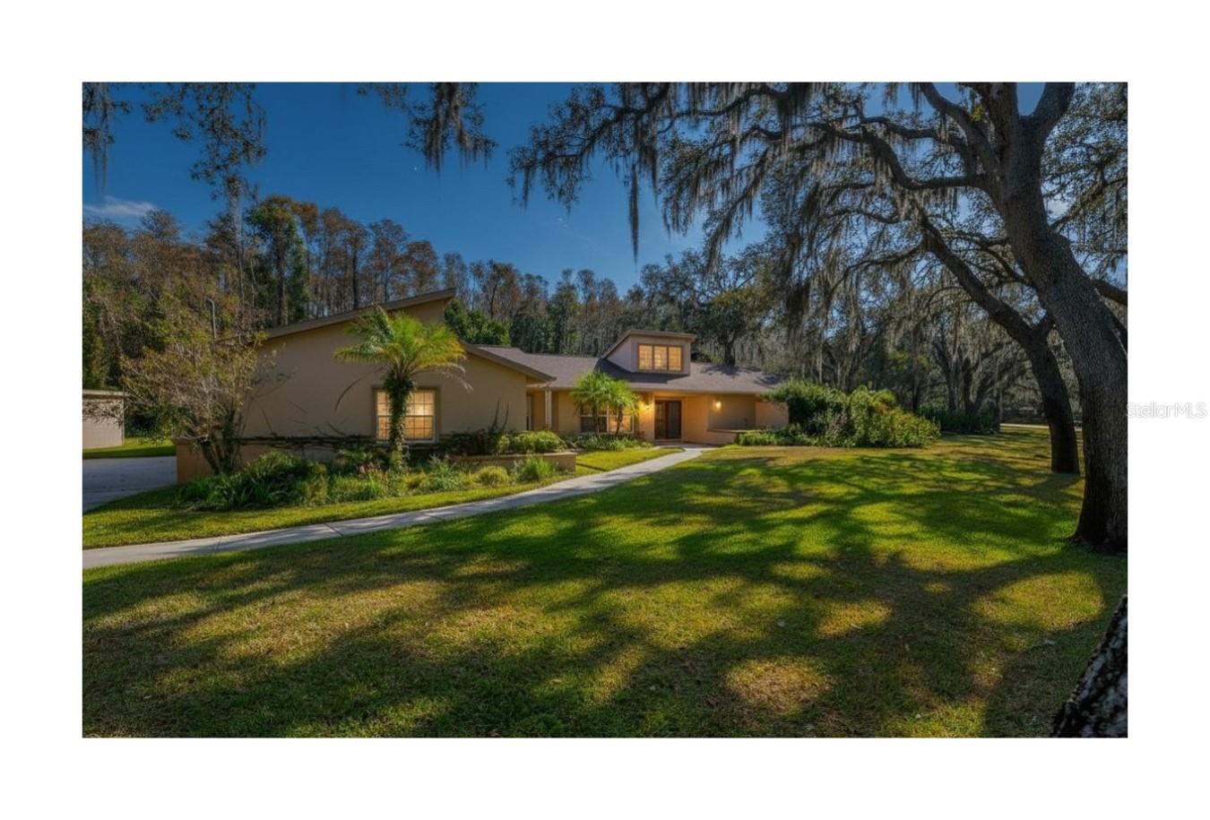 10206 Lakeview Drive, FL
