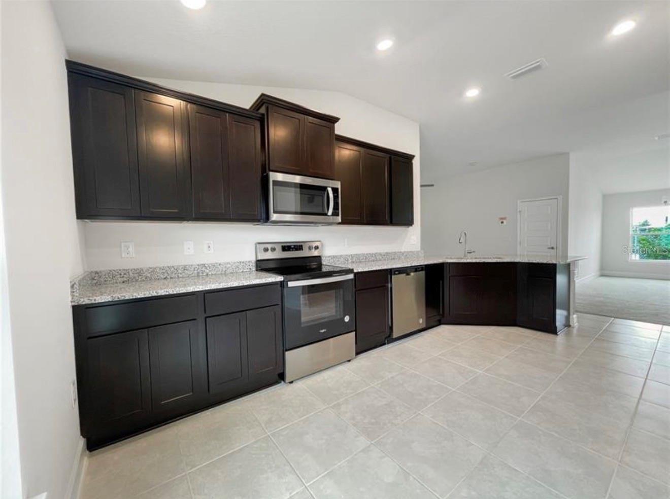 7592 Bent Tree Loop, FL