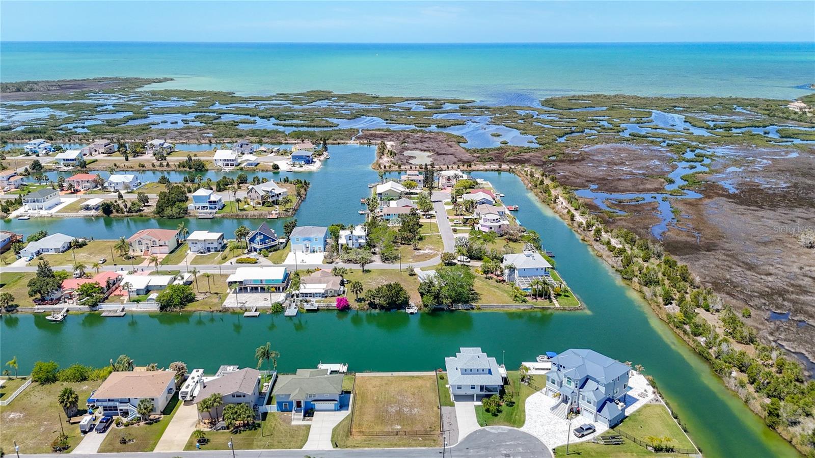 3377 Oleander Dr, FL