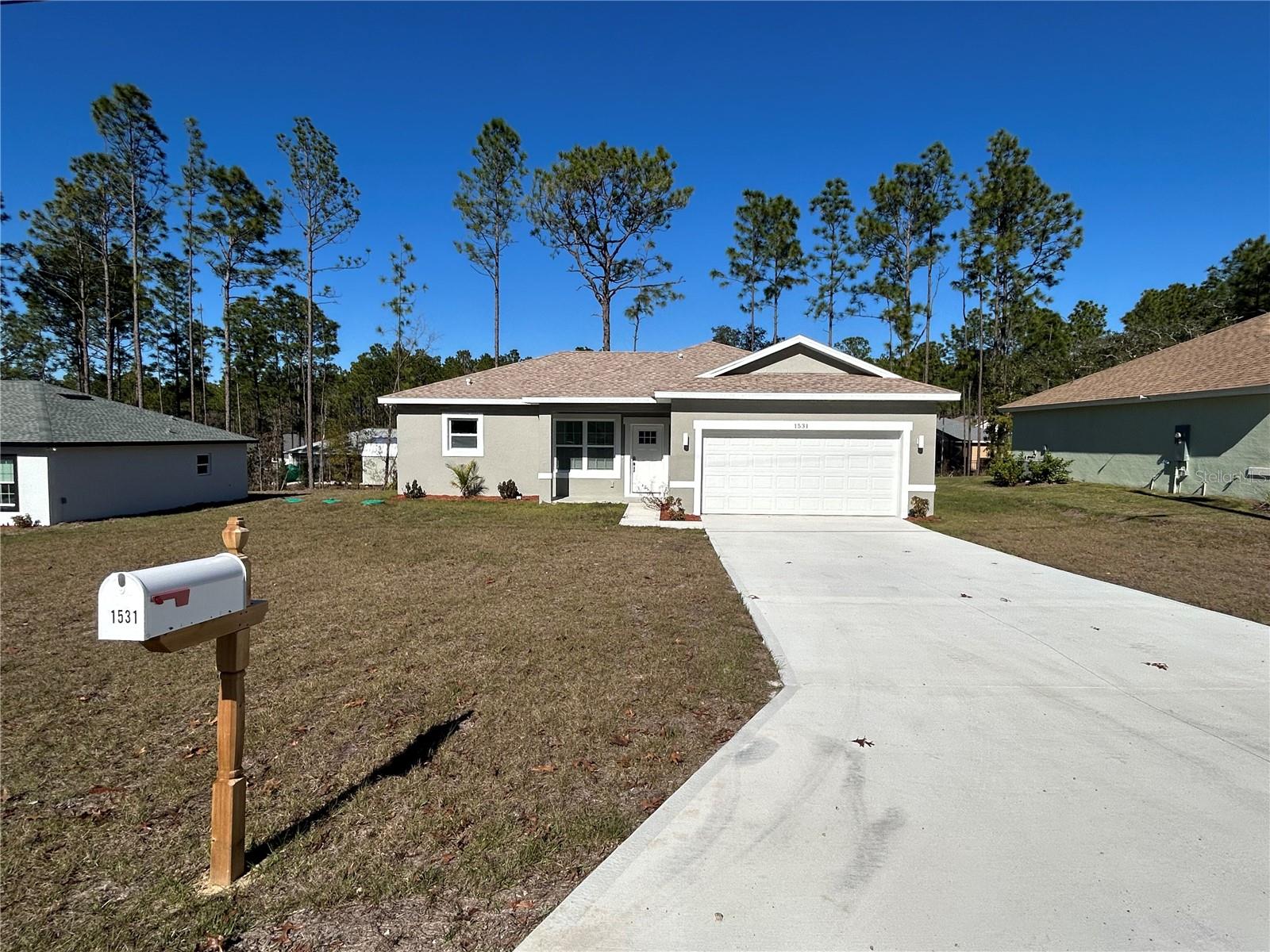 1531 W Gainsboro Ln, FL