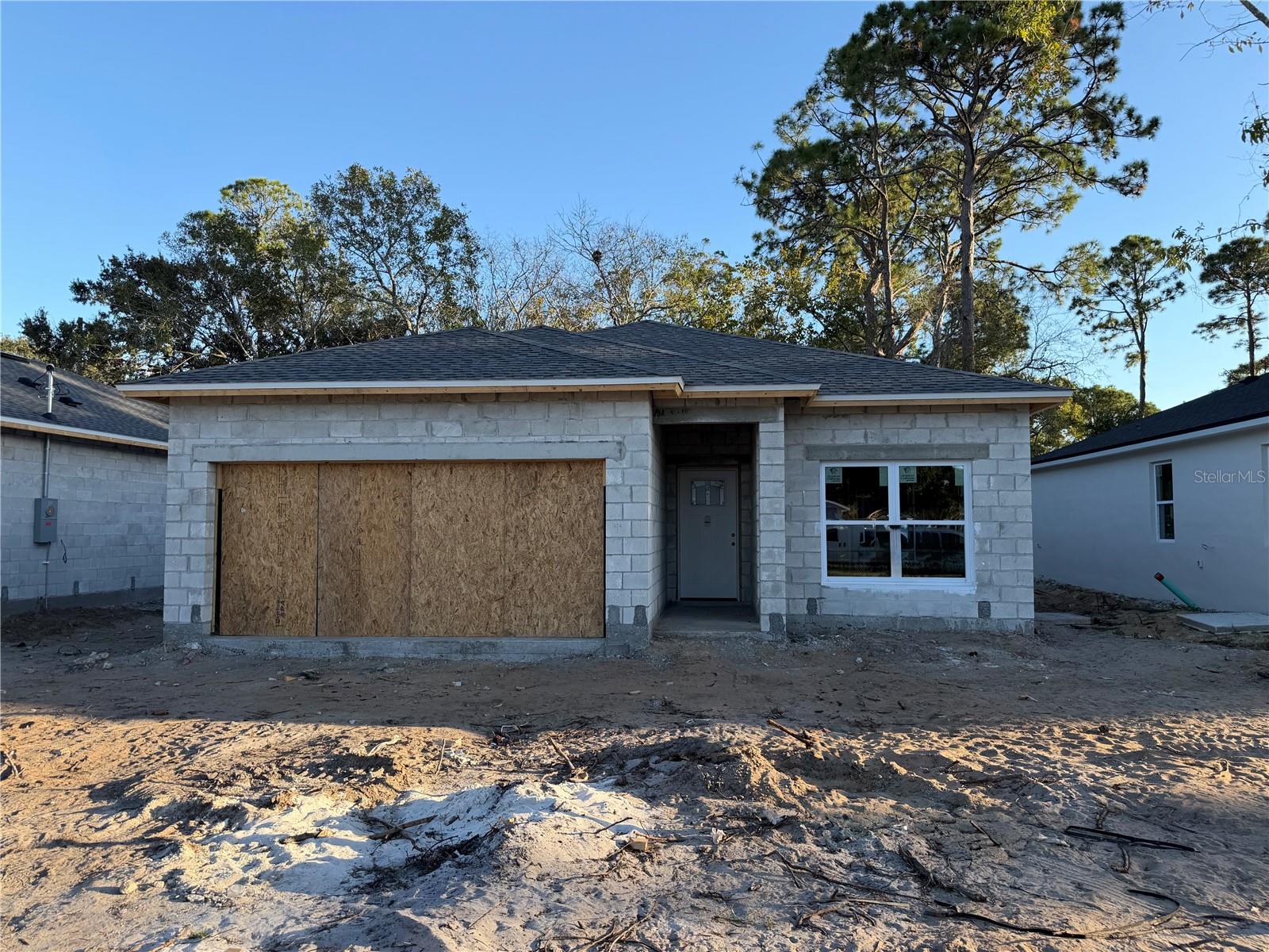 1611 Illinois St, FL