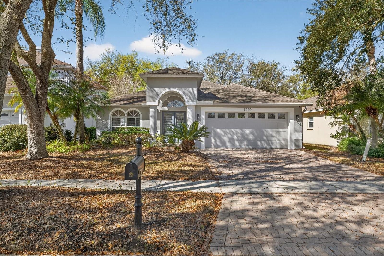 5209 Abbey Park Avenue, FL
