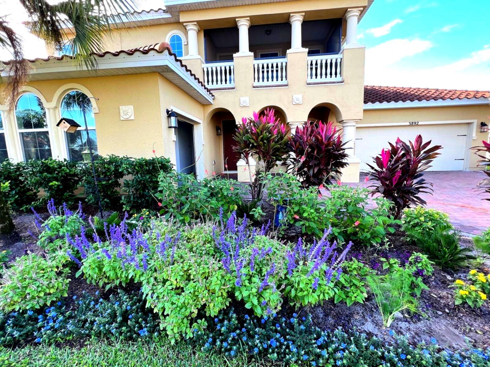 3892 Golden Knot Drive, FL