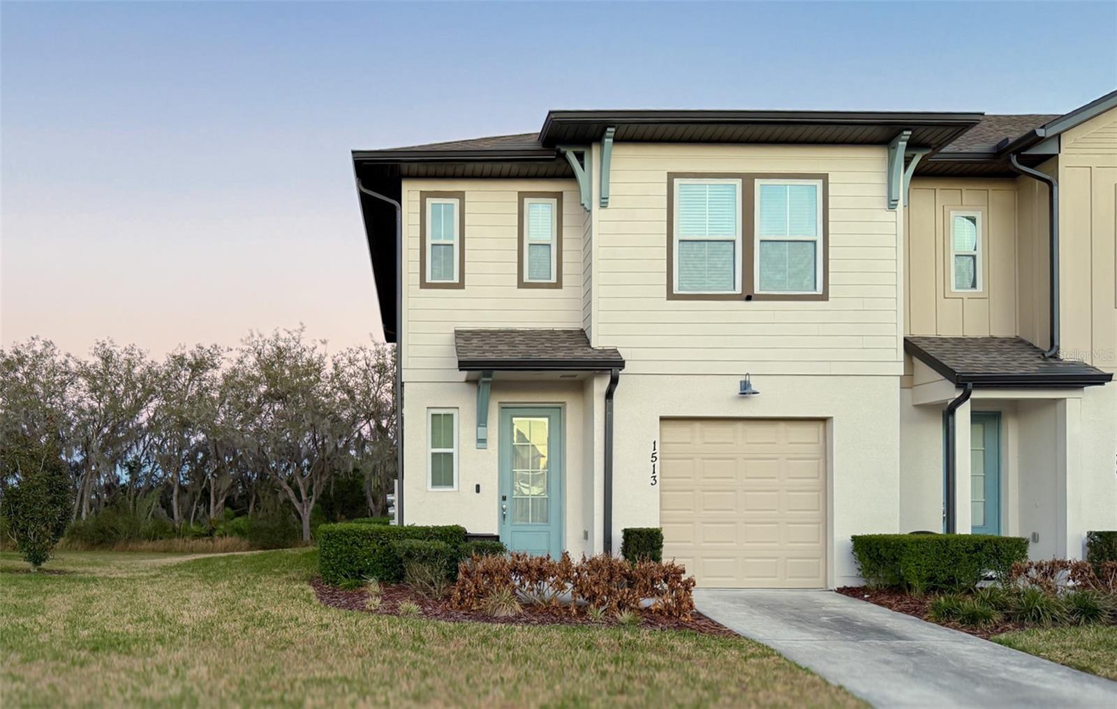 1513 Discovery Street, FL
