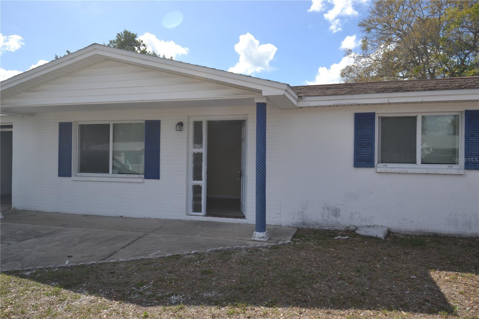 1351 Whitehall Ln, FL