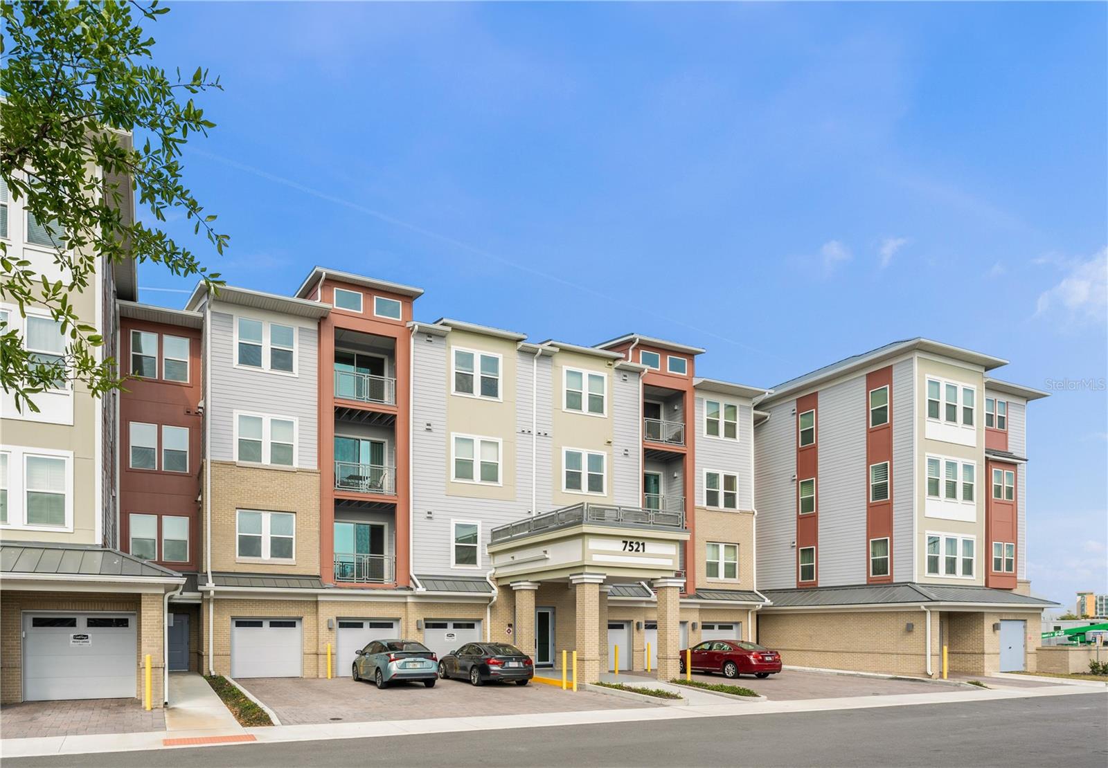 7521 Laureate Boulevard, FL