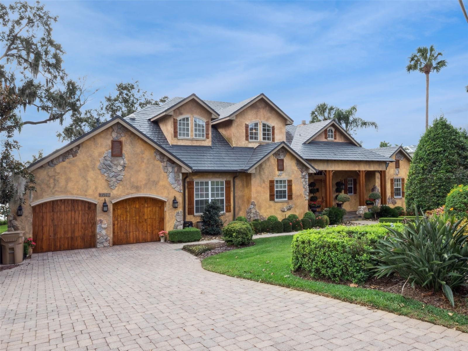 1490 Lakeshore Dr, FL