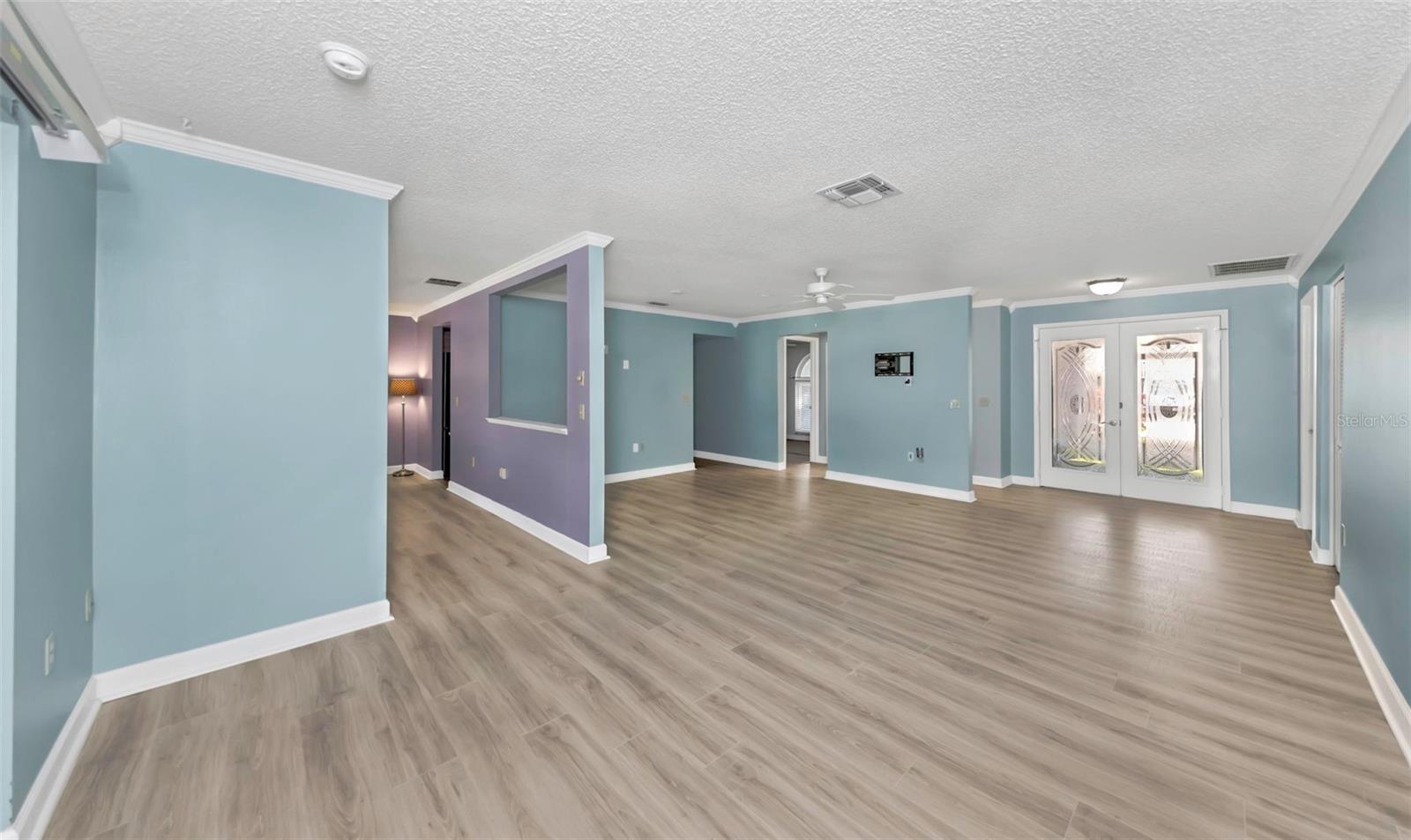 3957 Tarpon Pointe Circle, FL