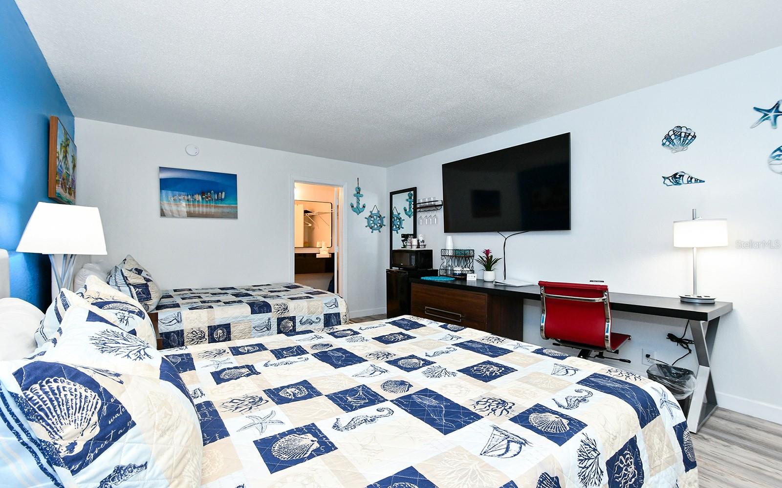 7150 Tamiami Trail, FL