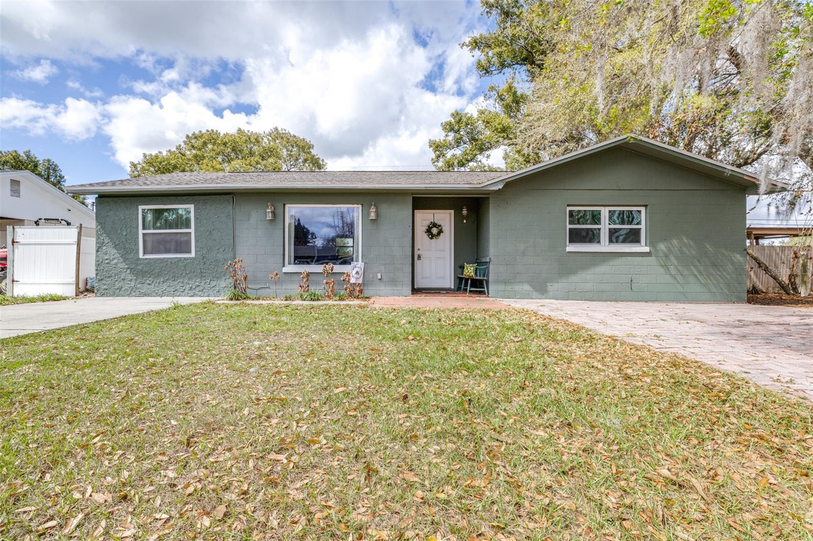 2584 Edmond Cir, FL