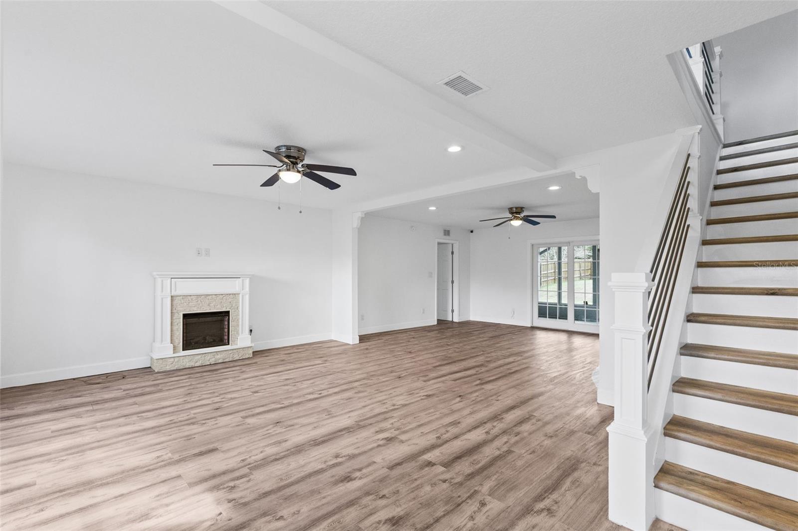 1927 Palm View Drive, FL