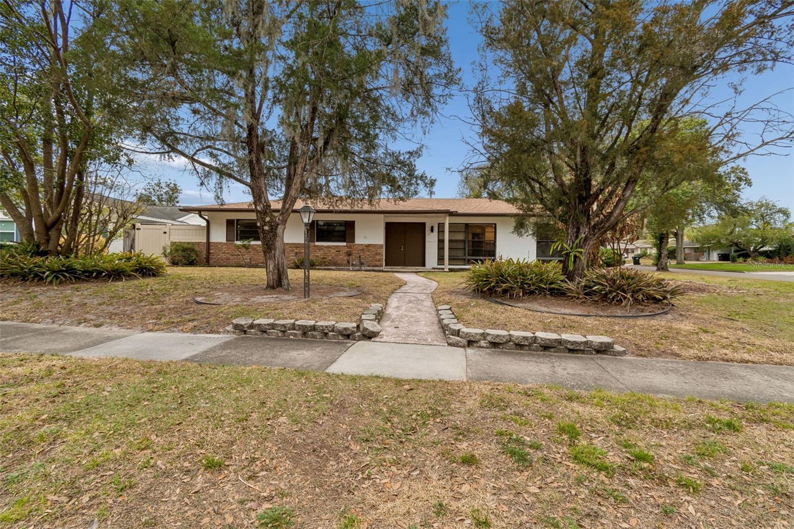 2708 Lion Heart Road, FL