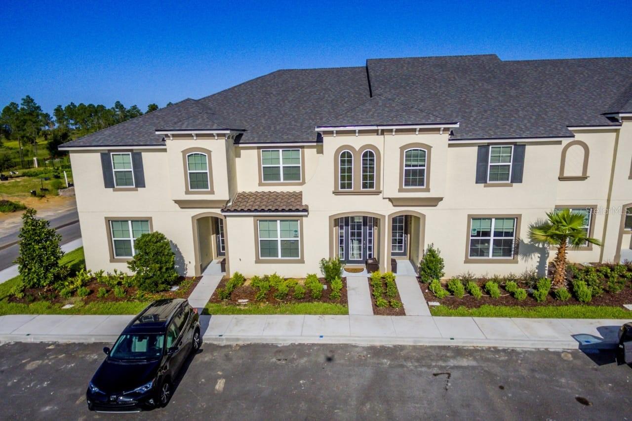 1534 Carey Palm Cir, FL