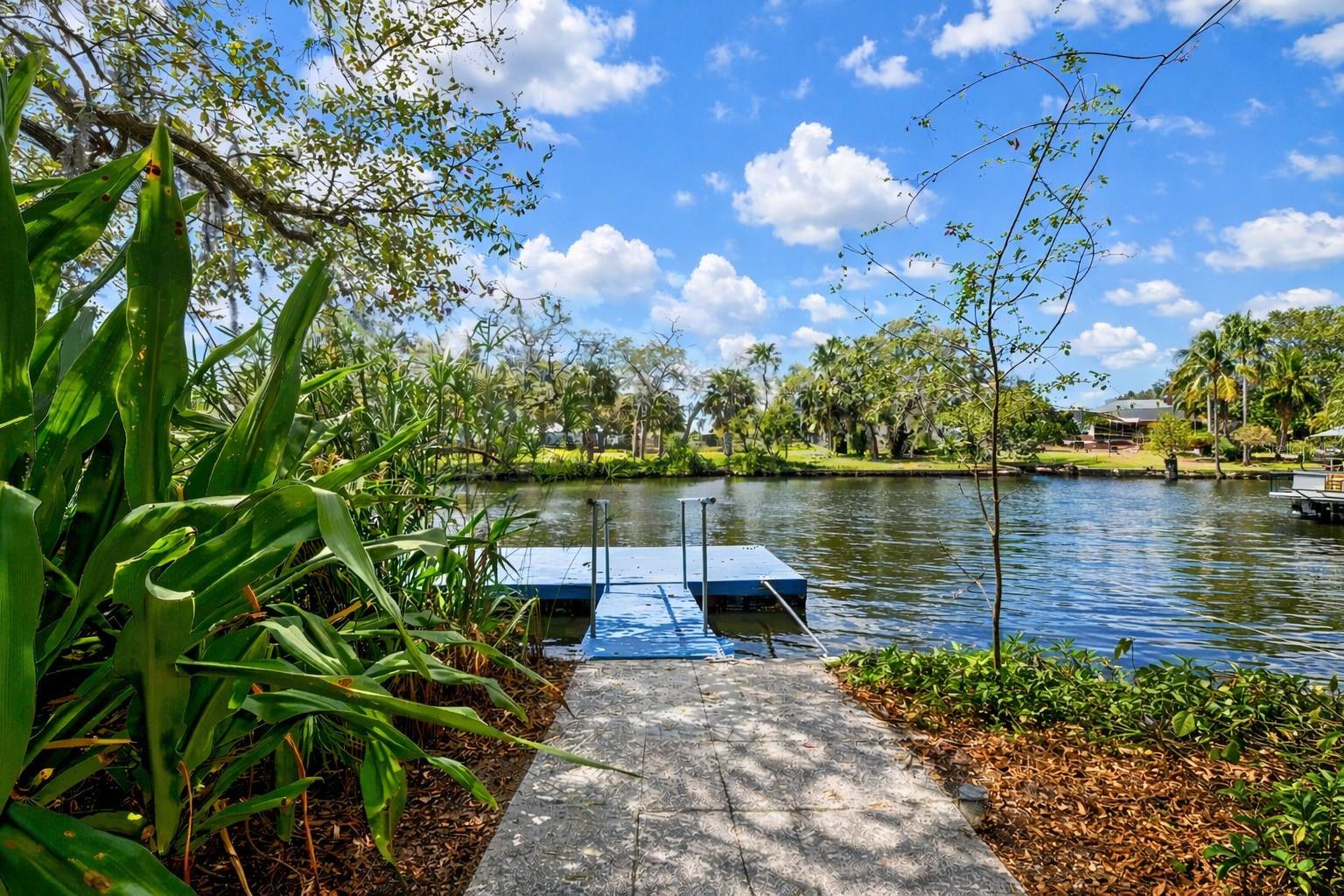 5827 Rio Drive, FL
