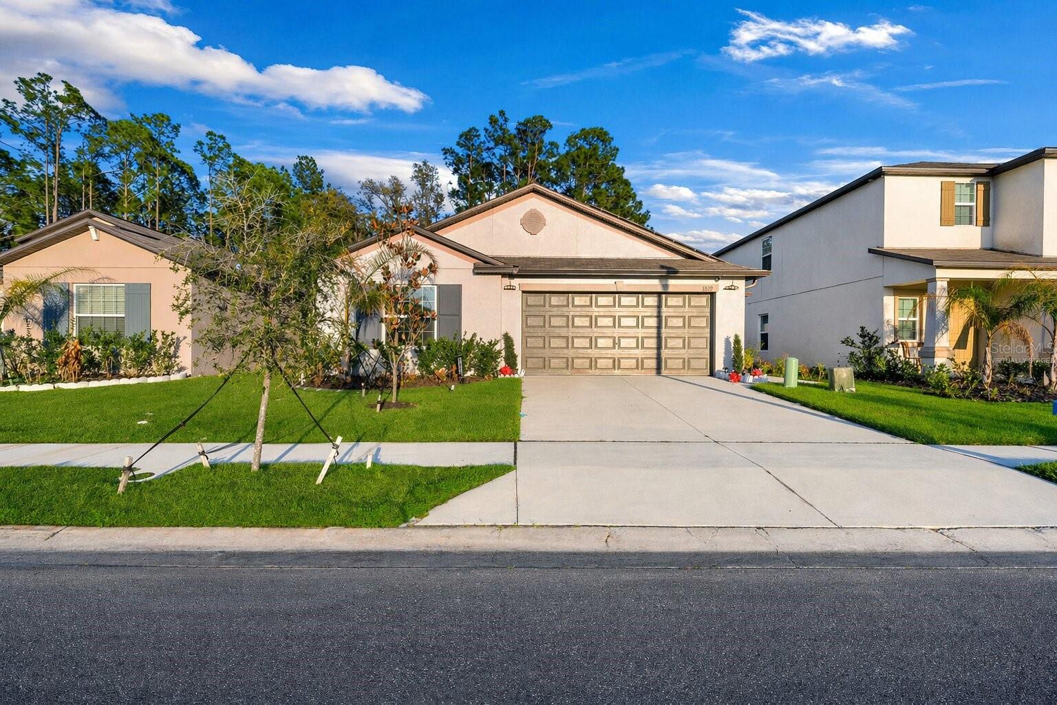 1839 Yellow Trl, FL