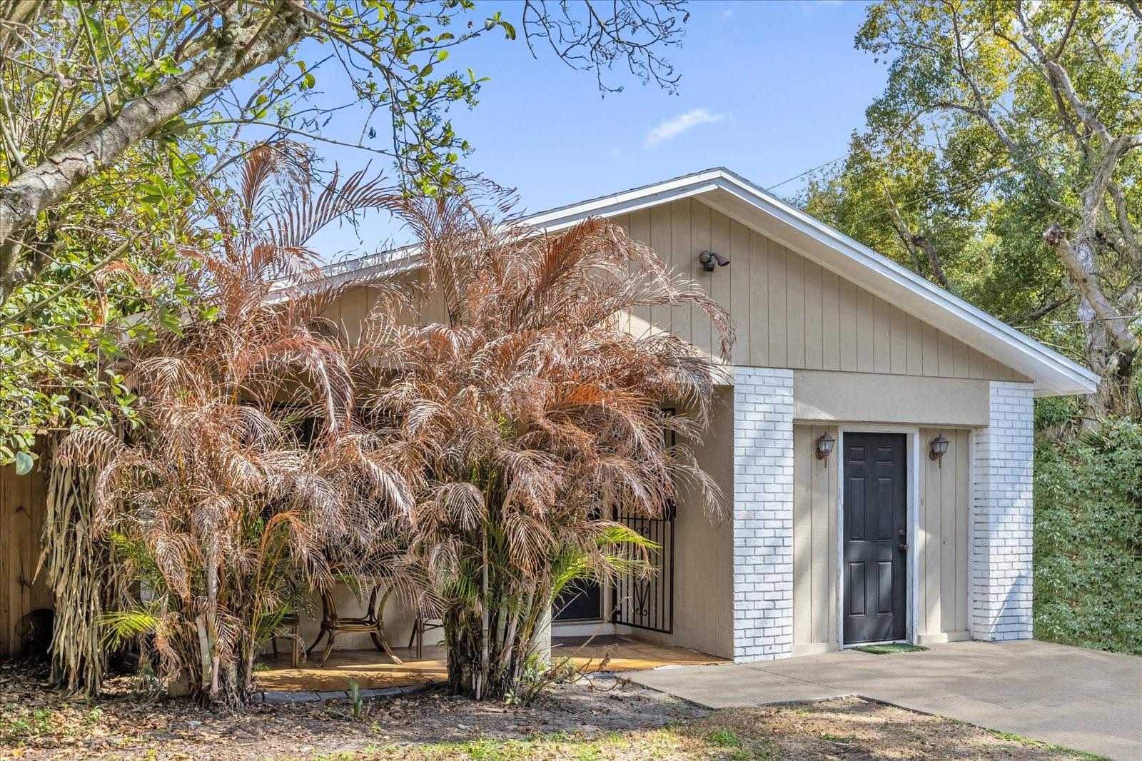 1079 Lakewood Avenue, FL